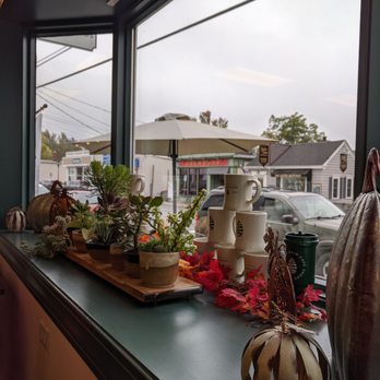 North Main Cafe - Inside looking out at Main Street - Coffee & Tea Near Me - Wolfeboro, New Hampshire