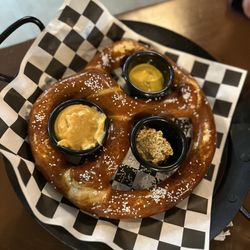 Tipsy Tomato - Pretzel appetizer.