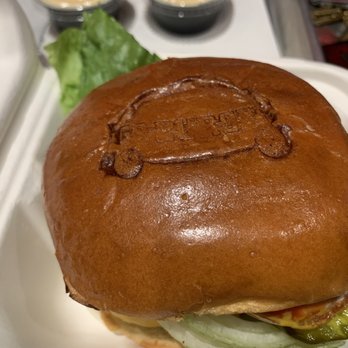 Go Burger - Burger - Burgers Near Me - Mount Sinai, New York