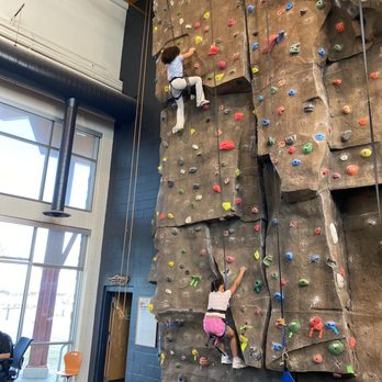 Kroc Center - Gyms Near Me - Salem, Oregon