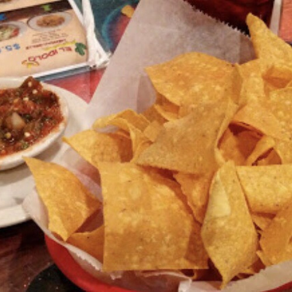 El Idolo - Chips & salsa - Mexican Near Me - Bartlett, Tennessee