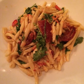 Shaw's Crab House - Maine lobster pasta - Seafood Near Me - Chicago, Illinois Shaw's Crab House - Maine lobster pasta - Seafood Near Me - Chicago, Illinois