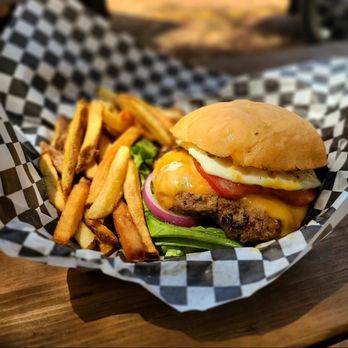 Sir Winstons Kitchen - a cheeseburger and fries - Food Trucks Near Me - Montgomery, Texas Sir Winstons Kitchen - a cheeseburger and fries - Food Trucks Near Me - Montgomery, Texas