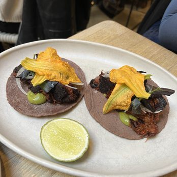 Oxomoco - Lamb Barbacoa tacos: squash blossom, watercress, salsa pipicha. - Mexican Near Me - Brooklyn, New York