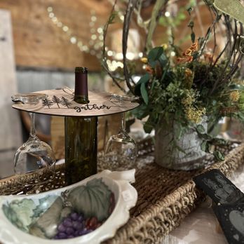 Evergreen & Twine - Home Decor Near Me - Ellijay, Georgia Evergreen & Twine - Home Decor Near Me - Ellijay, Georgia
