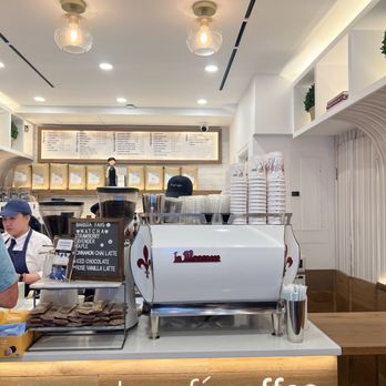 Le Café Coffee - Inside - Coffee & Tea Near Me - New York, New York Le Café Coffee - Inside - Coffee & Tea Near Me - New York, New York