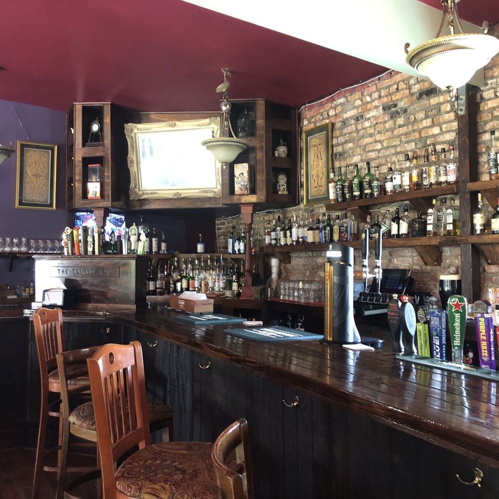 Celtic Ray Irish Pub - Irish Near Me - Punta Gorda, Florida