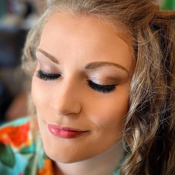 D'Lux Salon & Spa - Hair Salons Near Me - Monroe, Washington D'Lux Salon & Spa - Hair Salons Near Me - Monroe, Washington