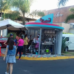 La Doneteria - La doneteria un pequeño lugar de mini donad tipo 50's