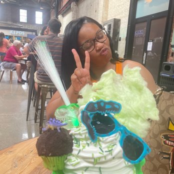 Bake'n Babes - The works - Desserts Near Me - Tampa, Florida