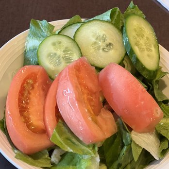 Maple Leaf Family Restaurant - Side salad - New American Near Me - Troy, Michigan