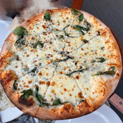 Arpeggio BYOB - Bianca pizza