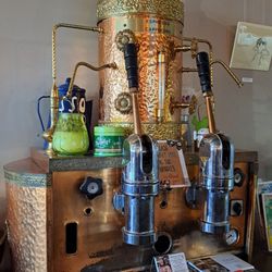 Esso Coffeehouse - Adequate decor