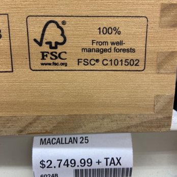Chalet Premier - Macallan 25 in a wooden box - Beer, Wine & Spirits Near Me - North Lima, Ohio