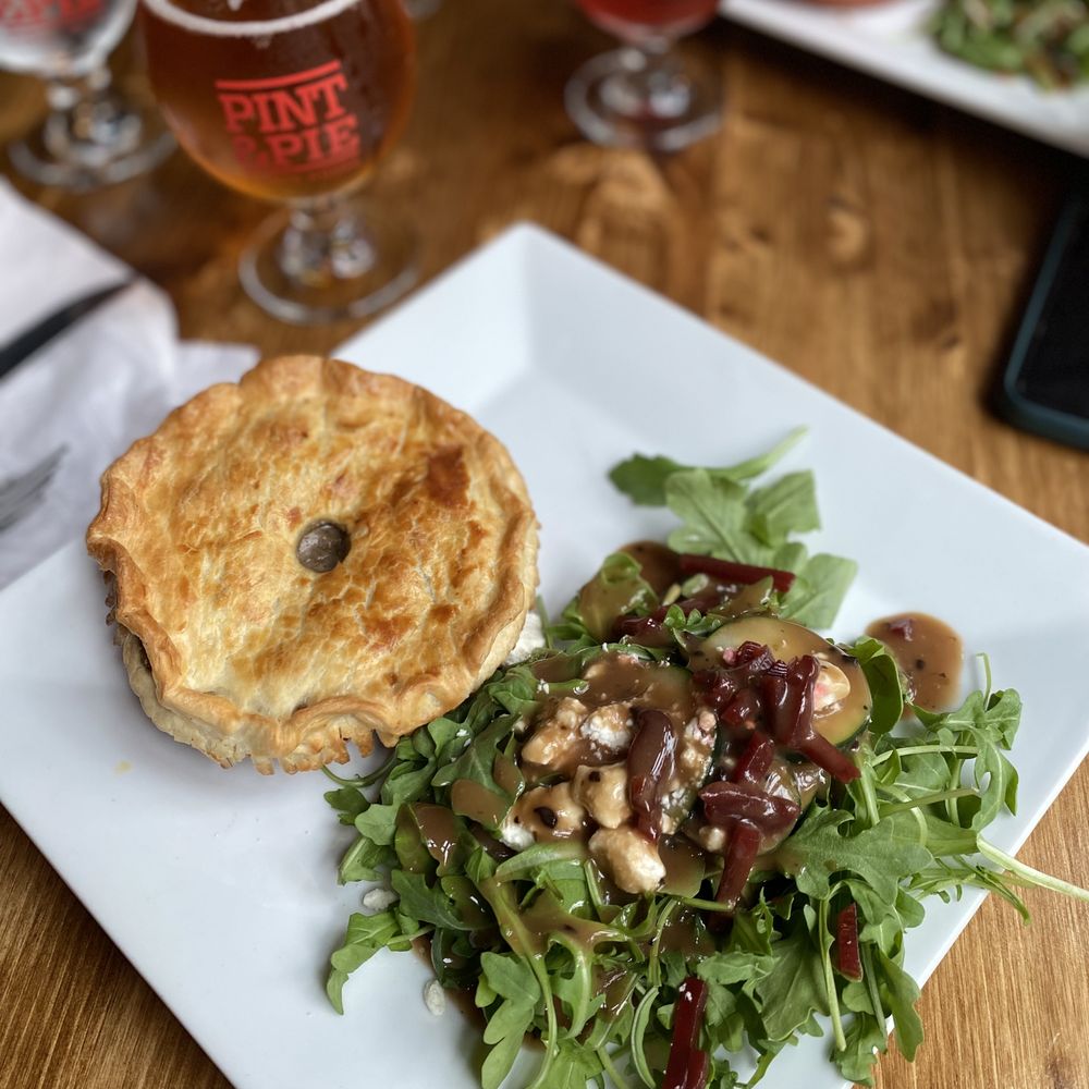 Turkey mushroom pie Turkey mushroom pie