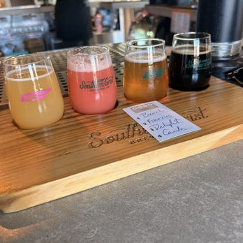 Southern Grist - Flight - Beer Bar Near Me - Nashville, Tennessee Southern Grist - Flight - Beer Bar Near Me - Nashville, Tennessee