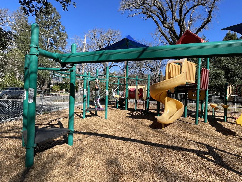 PIONEER PARK Updated August 2024 44 Photos & 12 Reviews 1308