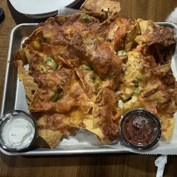 Lake House Tavern - Nachos - American Near Me - Windham, Maine