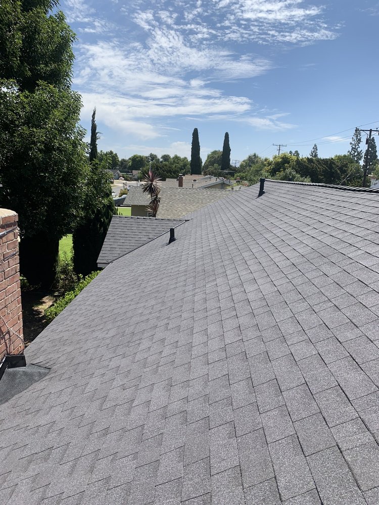 Slide of Golden State Roofer