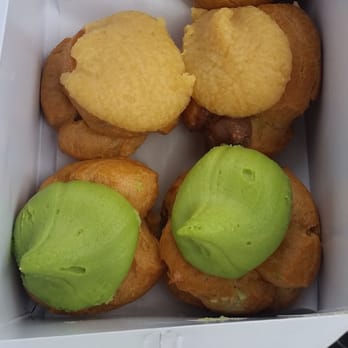 Liliha Bakery - Coco puffs and green tea puffs.. both amazing! - Bakeries Near Me - Honolulu, Hawaii