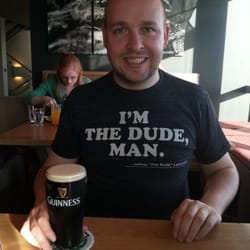 O'Looneys Bar - Great Guinness