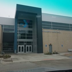 Council Bluffs Branch YMCA - Entrance