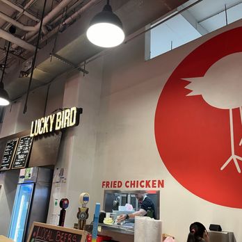 Lucky Bird - American Near Me - Los Angeles, California Lucky Bird - American Near Me - Los Angeles, California