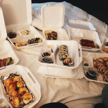 Crazy Rock'N Sushi - Sushi hotel party! - Sushi Bars Near Me - Stanton, California
