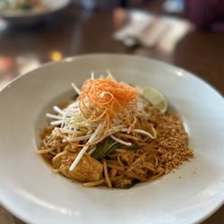 Zaab Der - Pad Thai ($15.15 after tax as of June 2024)