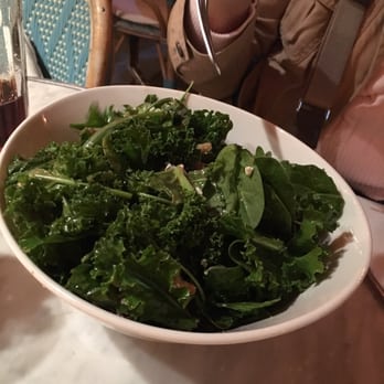 Cappuccino Borne - Kale salad. Outstanding. Full of flavor. - Breakfast & Brunch Near Me - Palma, PM