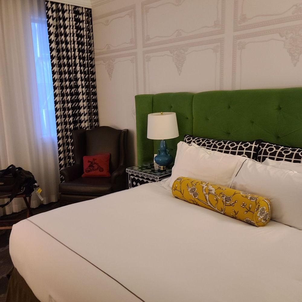 Kimpton Hotel Monaco Pittsburgh - Kimpton Monaco Hotel Room - Hotels Near Me - Pittsburgh, Pennsylvania Kimpton Hotel Monaco Pittsburgh - Kimpton Monaco Hotel Room - Hotels Near Me - Pittsburgh, Pennsylvania