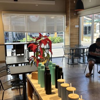 The Coffee Bean & Tea Leaf - Coffee & Tea Near Me - Kapolei, Hawaii