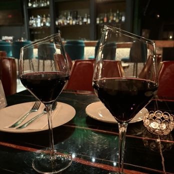 Zaan Indian Cuisine - Pinot noir - Indian Near Me - Tallahassee, Florida Zaan Indian Cuisine - Pinot noir - Indian Near Me - Tallahassee, Florida