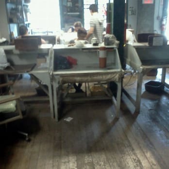 Frank Correnti Cigars - Cigar rolling area - Tobacco Shops Near Me - Toronto, Ontario
