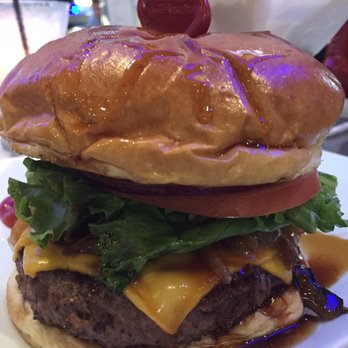 Dave & Buster's Columbia - One of the most messiest burgers I've ever eaten in my entire life and it was delicious. - Arcades Near Me - Columbia, South Carolina