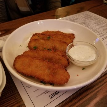 Elephant & Castle - Fried pickles - Pubs Near Me - Chicago, Illinois
