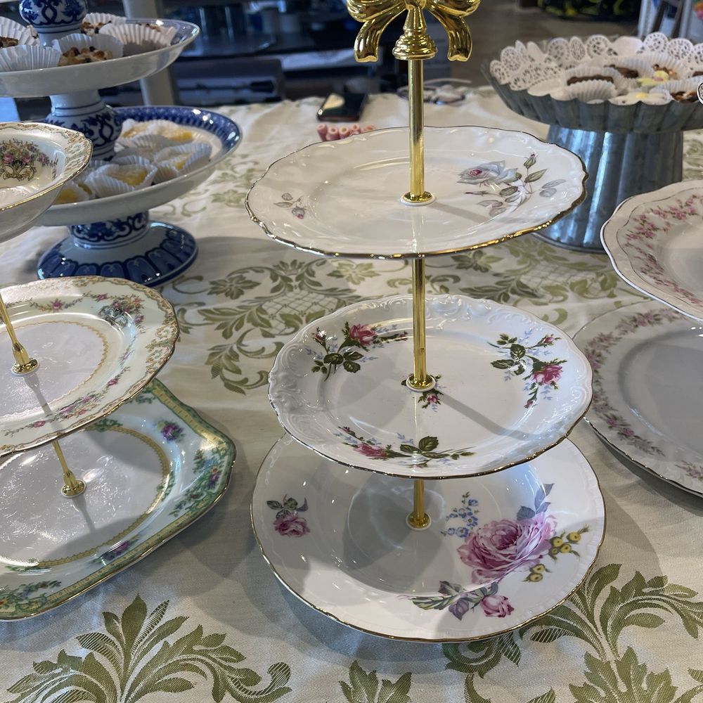AR Workshop Torrance - Fun making these beautiful China plate servers for tea parties. - Art Galleries Near Me - Torrance, California AR Workshop Torrance - Fun making these beautiful China plate servers for tea parties. - Art Galleries Near Me - Torrance, California