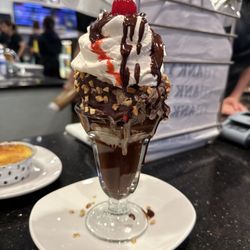 Rick's Dessert Diner - Hot fudge sundae