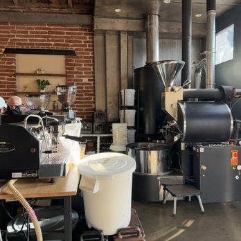 Hidden House Coffee - Coffee Roasteries Near Me - Santa Ana, California
