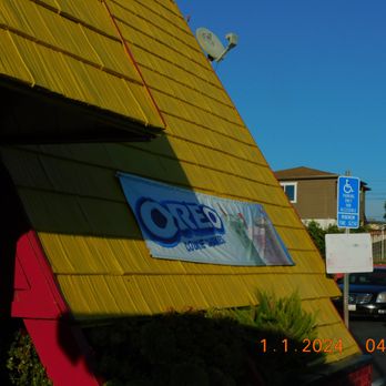 Wienerschnitzel - Wienerschnitzel has been around for over 60 years and has the many great deserts with fosters freeze ice cream Oreos shakes. - Fast Food Near Me - National City, California Wienerschnitzel - Wienerschnitzel has been around for over 60 years and has the many great deserts with fosters freeze ice cream Oreos shakes. - Fast Food Near Me - National City, California