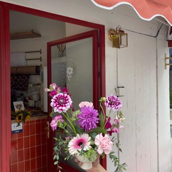 Florette Studio - Floral Designers Near Me Florette Studio - Floral Designers Near Me