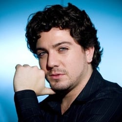 Mete Tasin Academy - Mete Tasin Opera and Classical Crossover Singer