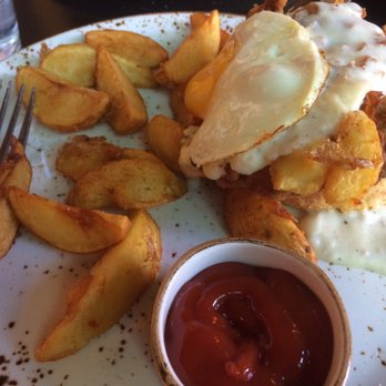 The Table - Fried chicken and buttermilk biscuits - New American Near Me - San Jose, California
