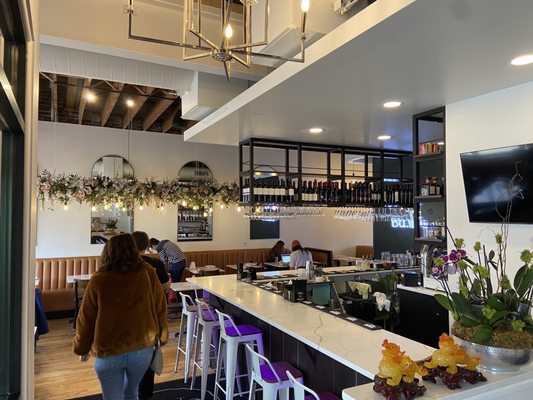 eM Que Viet Restaurant and Bar by null