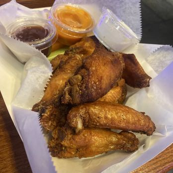 Pilot House Bar & Grill - Wings - Sports Bars Near Me - Arverne, New York Pilot House Bar & Grill - Wings - Sports Bars Near Me - Arverne, New York