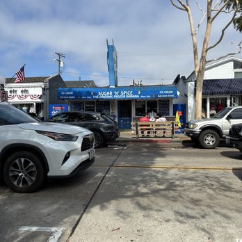 Sugar 'N' Spice - Ice Cream & Frozen Yogurt Near Me - Newport Beach, California