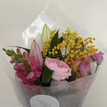 Terracottaflowers - Florists Near Me - Great Neck, New York Terracottaflowers - Florists Near Me - Great Neck, New York