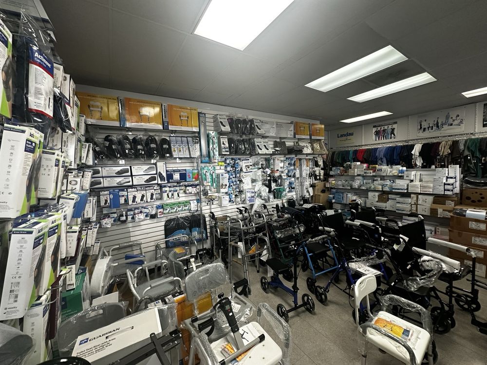 CROWN SCRUBS & MED SUPPLY Updated July 2024 2376 S Dairy Ashford Rd