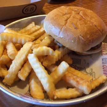 Sonny's BBQ - Beef brisket with fries - Barbeque Near Me - Palm Harbor, Florida Sonny's BBQ - Beef brisket with fries - Barbeque Near Me - Palm Harbor, Florida