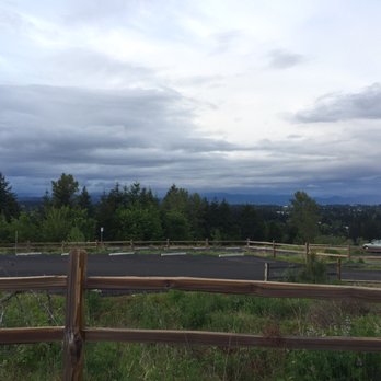 Powell Butte Nature Park - Parks Near Me - Portland, Oregon